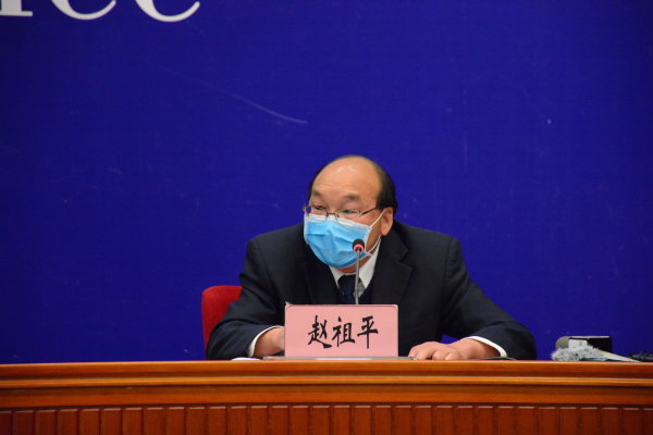 云南80余家律师事务组建共抗疫情公益法律服务团提供专业免费解答