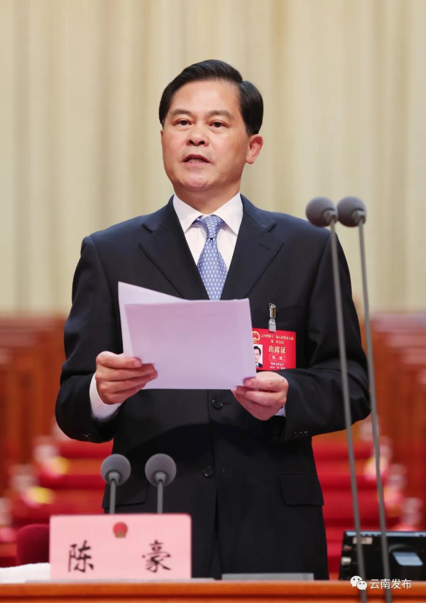 记者 杨峥 雷桐苏 陈飞 李秋明 摄