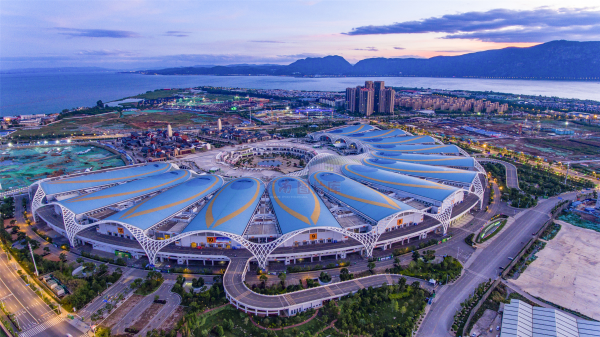 和谐发展昆明滇池国际会展中心